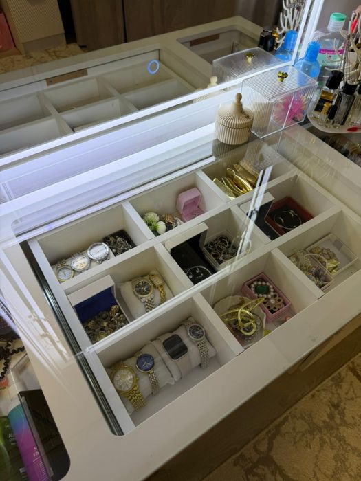 Туалетный стол для спальный