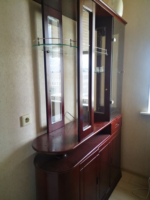 Комод  барный , стекло, красное дерево