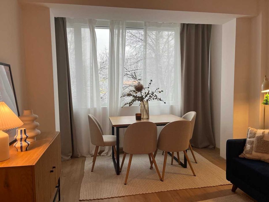 луксозен апартамент в Младост 1