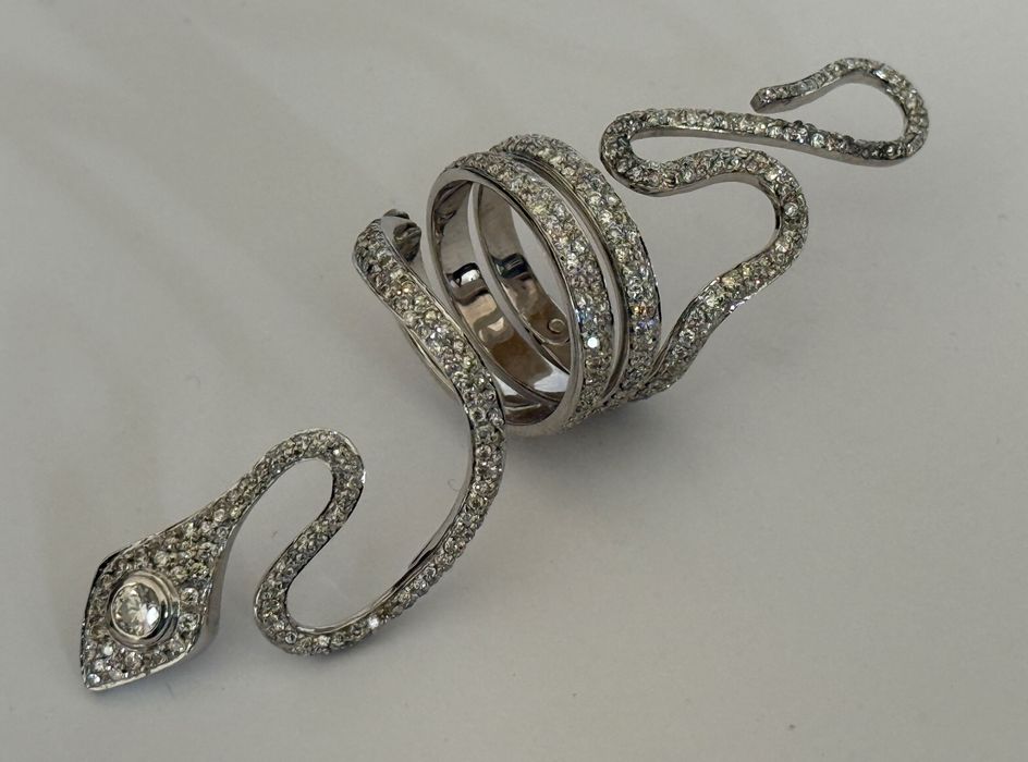 Великолепен Италиански 18К Златен Пръстен 21г с 3К Диаманти; Топ Цена!