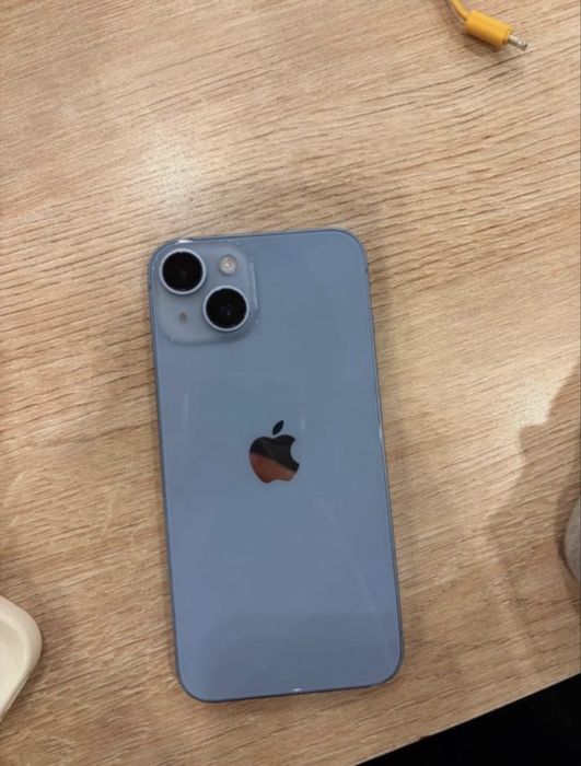 iPhone 14 256гб акб 78%