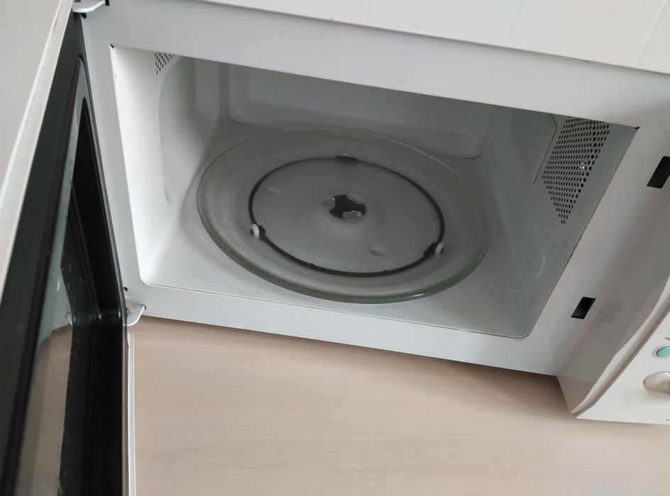 Микроволновая печь