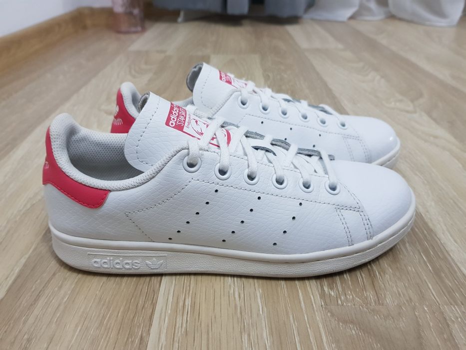 Adidași Adidas mărimea 37 nike