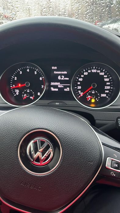 Vand Volkswagen Passat B8 2018 Primul Proprietar