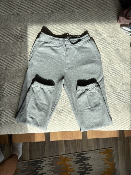 Pantaloni lungi Zara