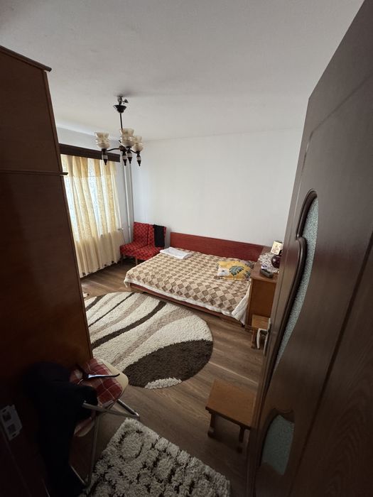 Apartamnet 2 camere, decomandat, Valea Rosie