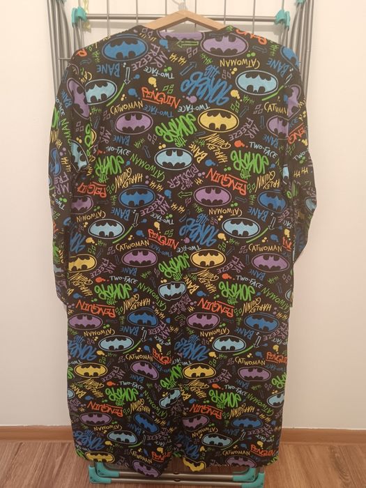 Два халата на замке