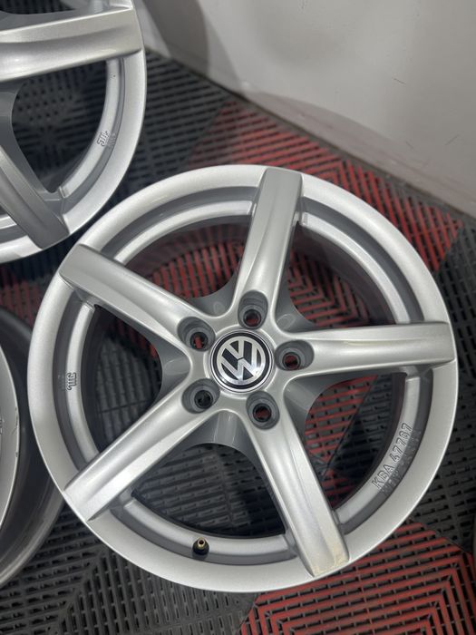 Jante Skoda Octavia/Superb R16