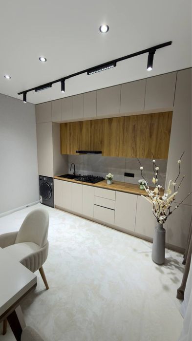 Урикзор Рисиденс. ЛЮКС продажа 2 х комнатная упаковка