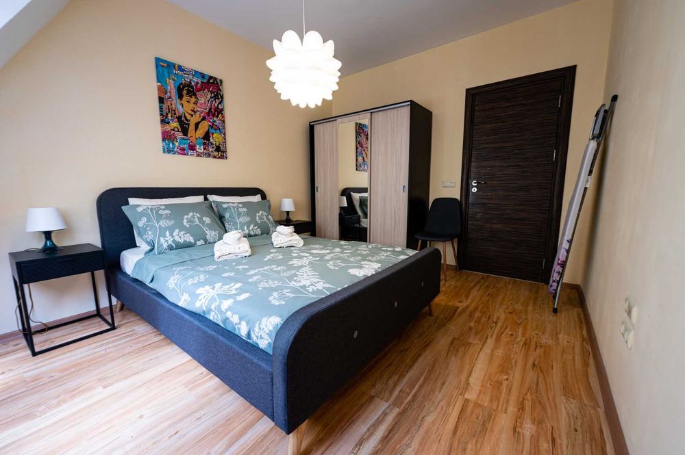 ”При Галя” 3-стаен просторен ап. с парко-място