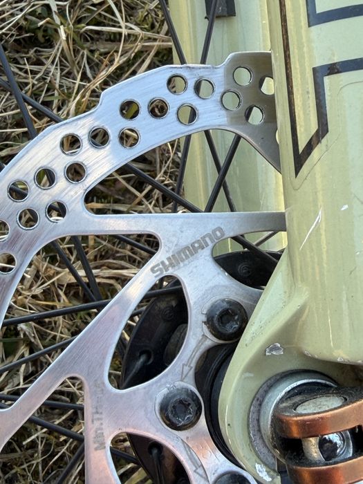 Bicicleta full suspension apecialized