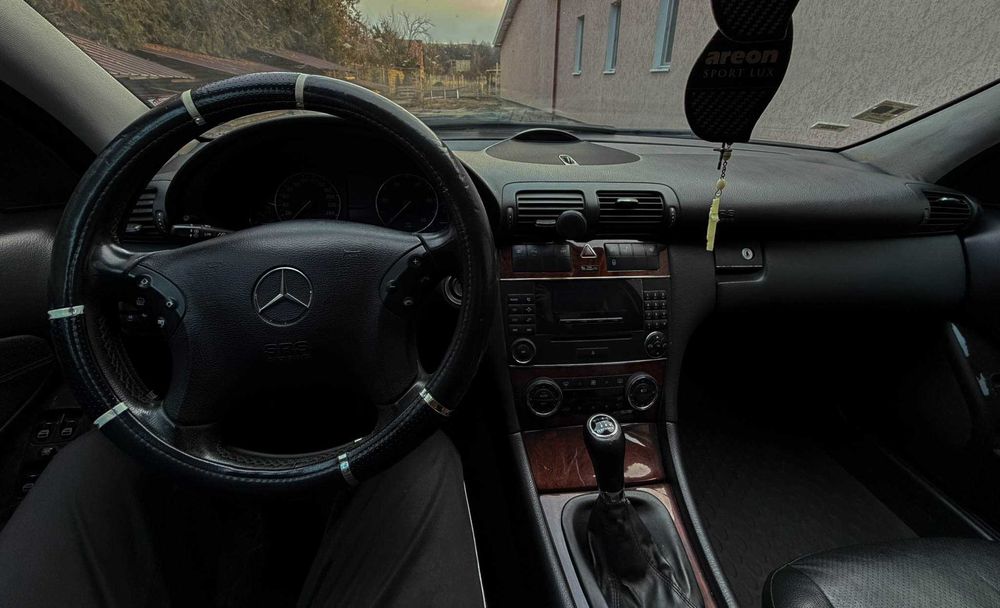 Mercedes-Benz C-class (W203) 220 CDI