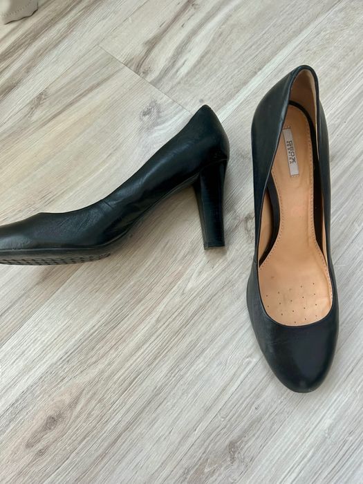 Обувки и сандали