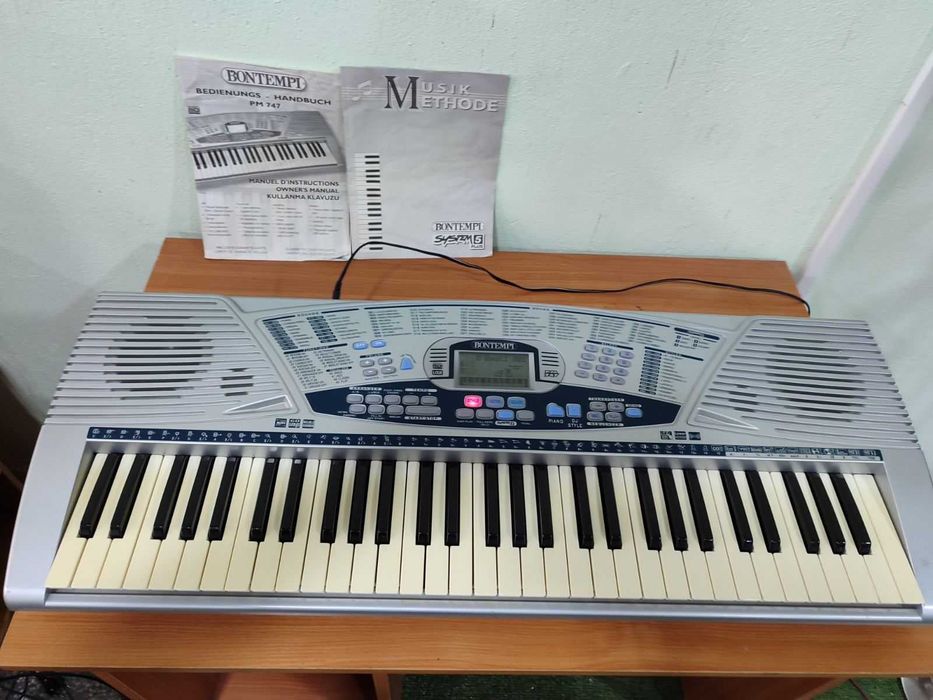 Синтезатор Bontempi PM 747