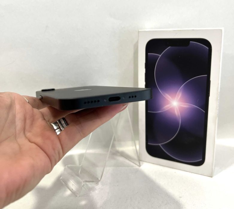 iPhone 17e, Black, 256GB, garantie,  impecabil!