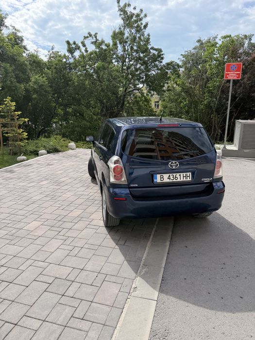 Тойота корола версо