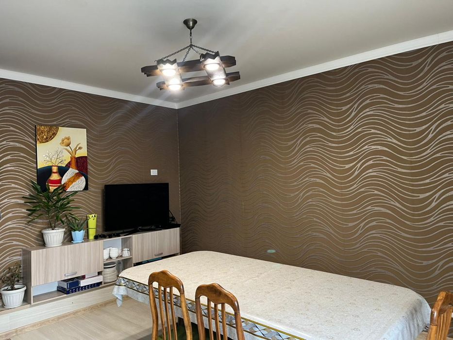 Продам дом.В пос.Талапкер.