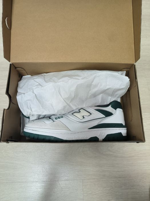 Adidași New Balance 550