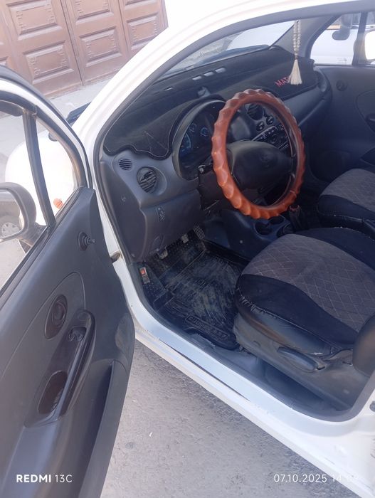 Tayor moshina qraska toza