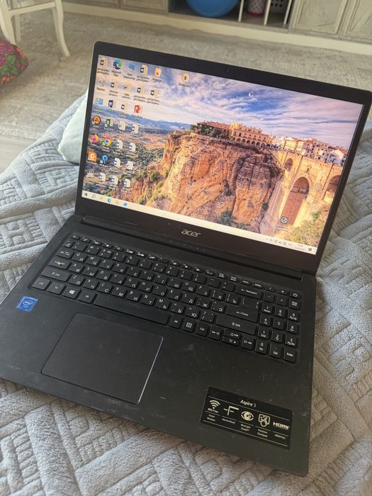 Ноутбук acer состояние отличное