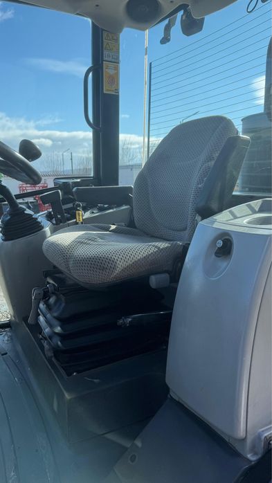 Incarcator frontal Caterpillar 908H2