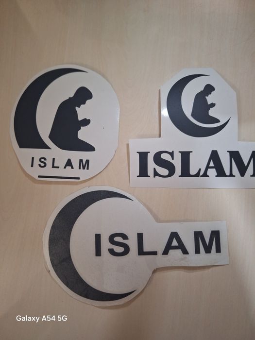 Avto nakleykalar optom narxalarda sotiladi