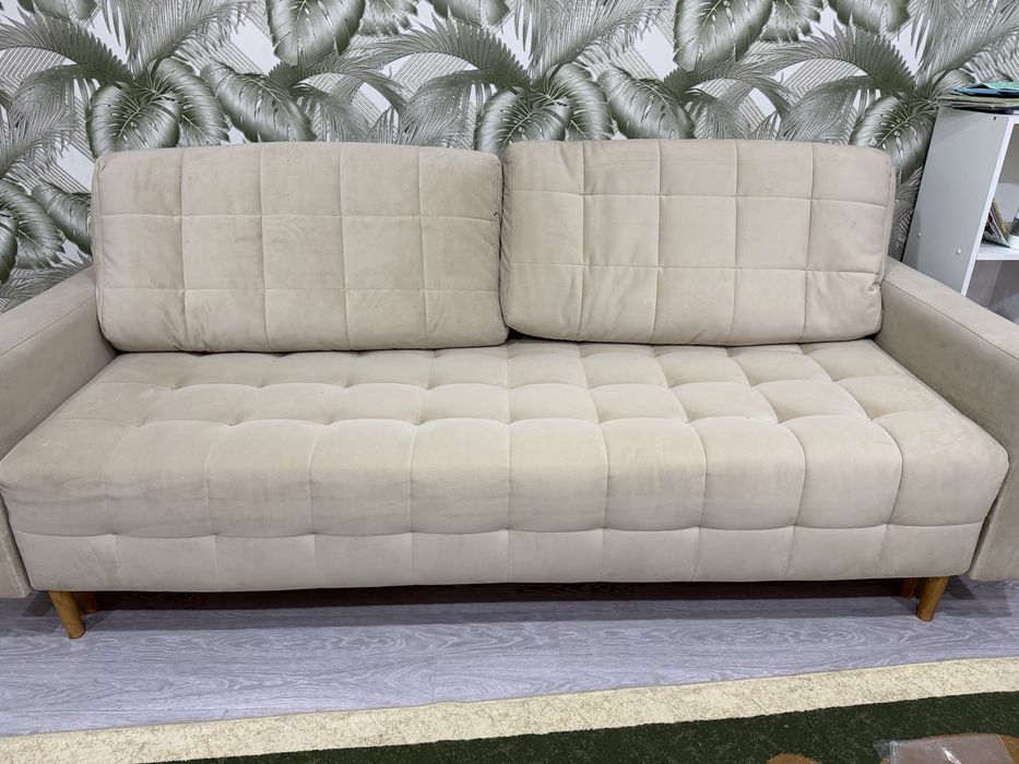 Продам диван в хорошем состоянии