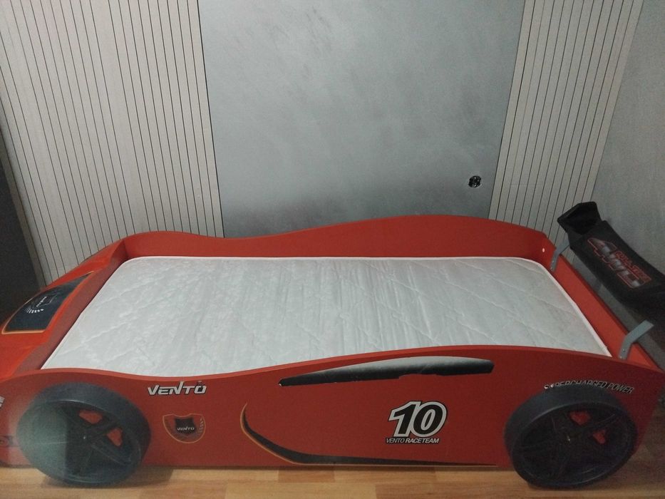 Детско легло кола