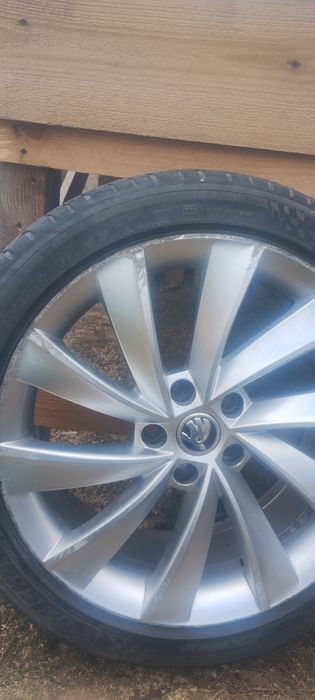 Vând Jante 5x112 R18 cu anvelope