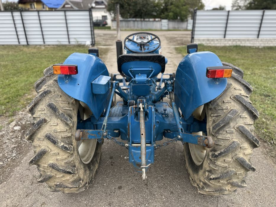 Tractor Ford 3000 . Recent adus în Țară!