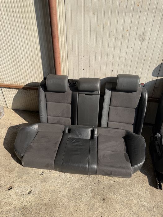 Interior Audi A6 C6 S line berlina semi piele scaun stanga Audi A6 C6 scaun dreapta Audi A6 C6 incalzire in scaune