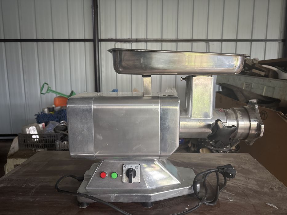 Промышленная мясорубка