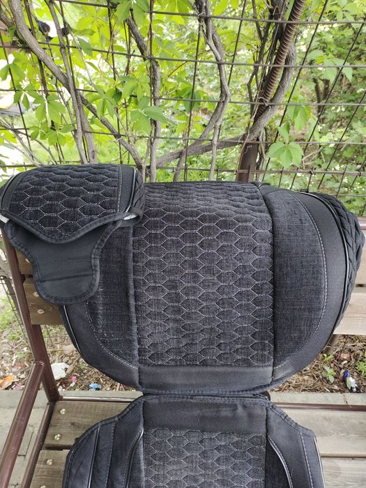 Продам авточехлы