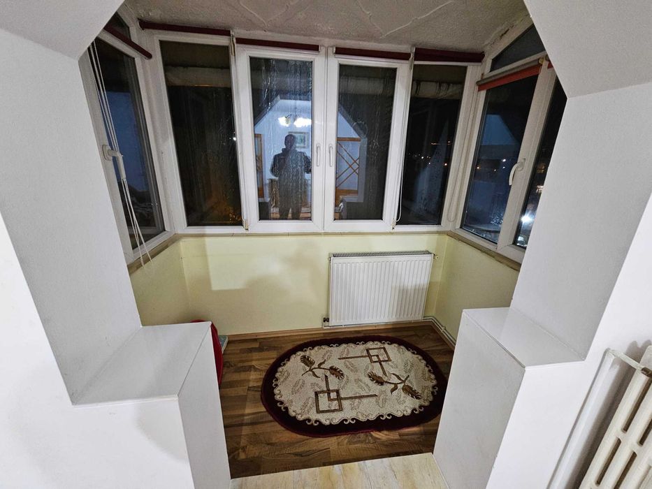 PF inchiriez apartament 2 camere in apropiere de Silk District