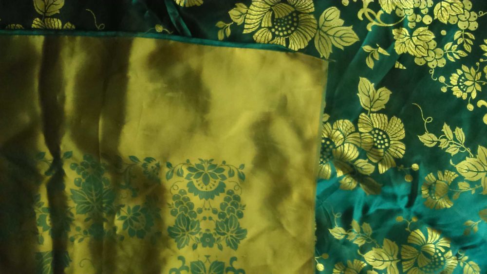 покрывала ШЕЛКОВЫЕ 2шт Japan 1973г.! НОВЫЕ!