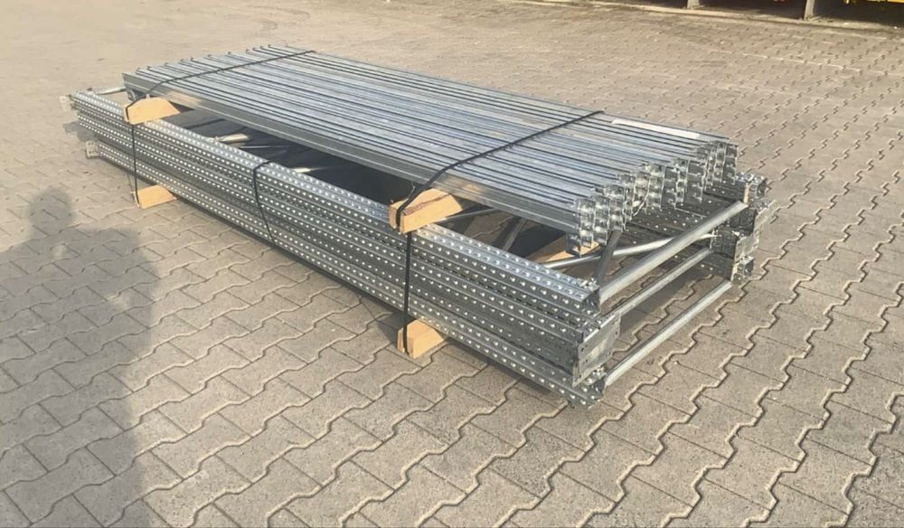 Rafturi metalice industriale