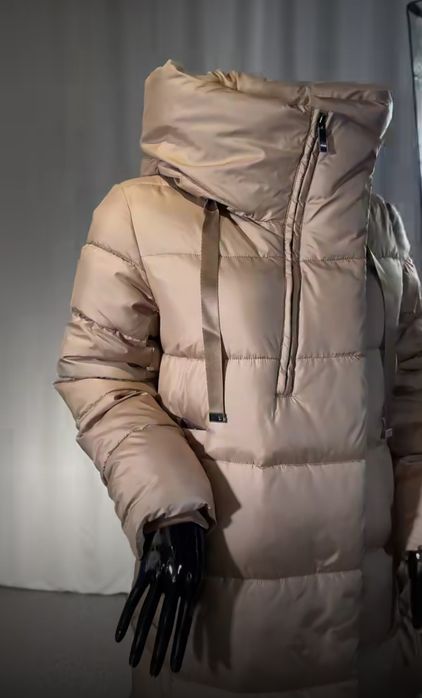 Продам куртку ,пару раз одевали!