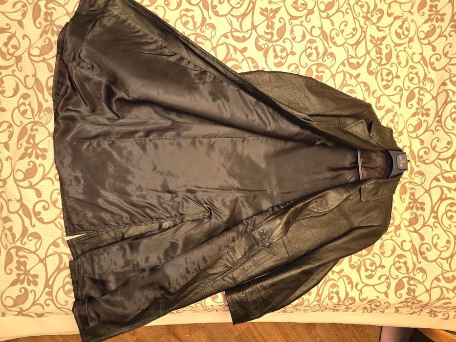 Плащ кожаный мужской