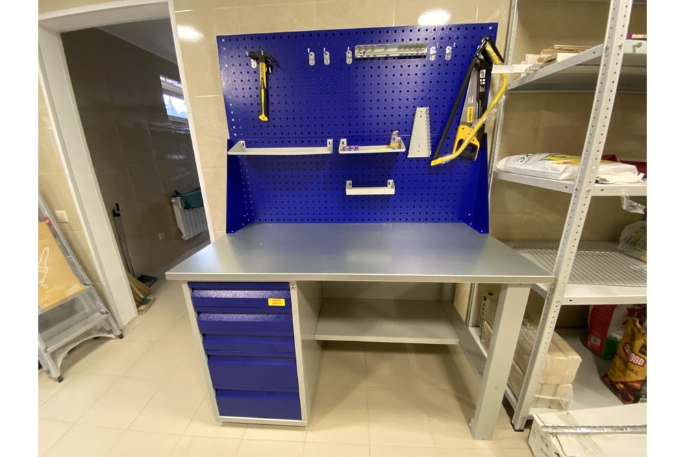 Стеллаж ар турли размерде.