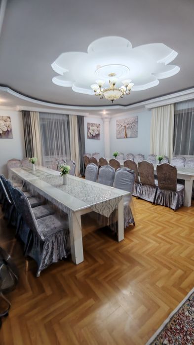 Сдаётся Коттедж с Огромным Залом