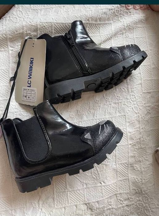 Обувь для девочки 20-25р сапоги Timberland