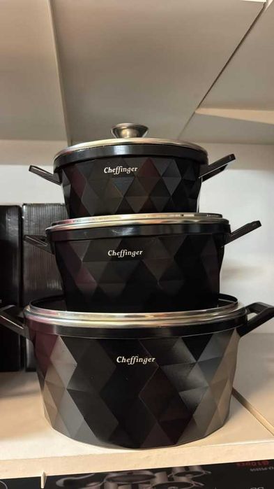Висококачествен комплект касероли Cheffinger