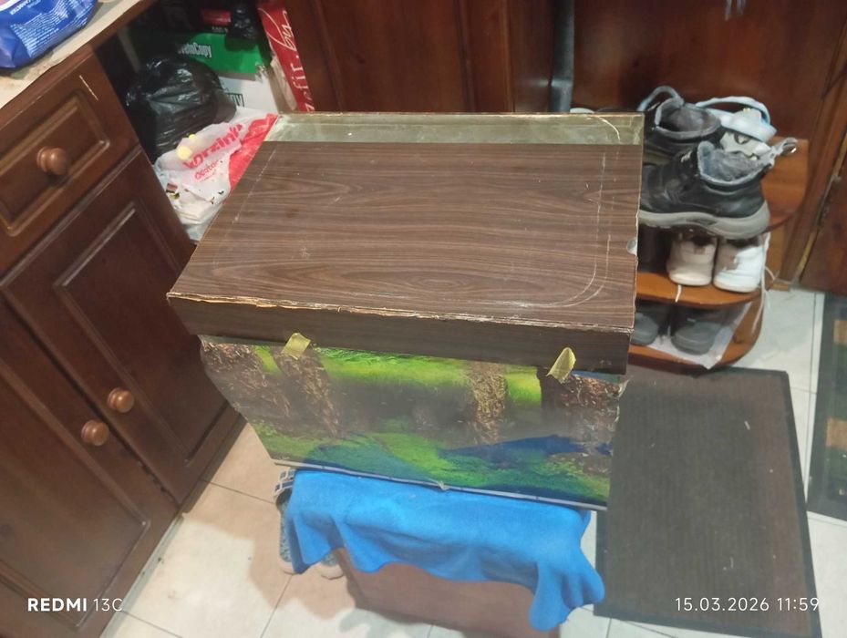 Продаётся аквариум