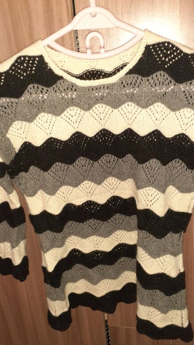 Продам Кофту  вязаную