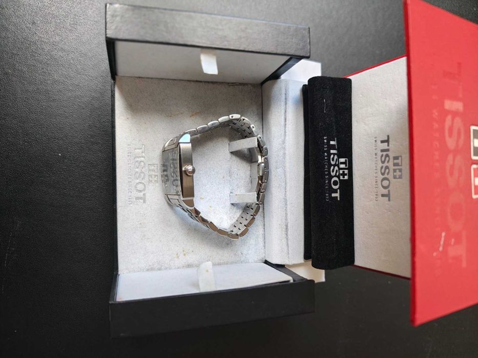 Tissot Quadrato