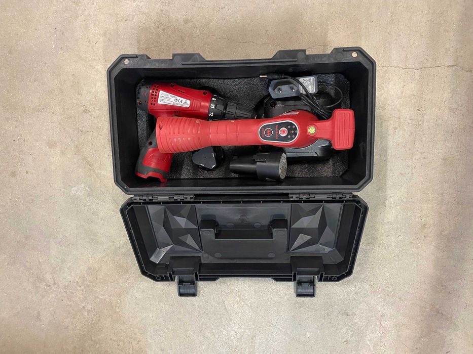 Вендуза за плочки 12V 2х2Ah куфар RD-TV01 +Бормашина акум. 12V 2-ск.