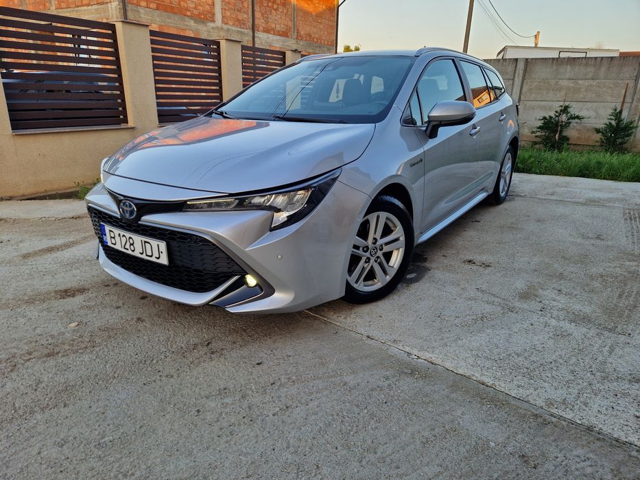 TOYOTA Corolla 2021 — imagine 2