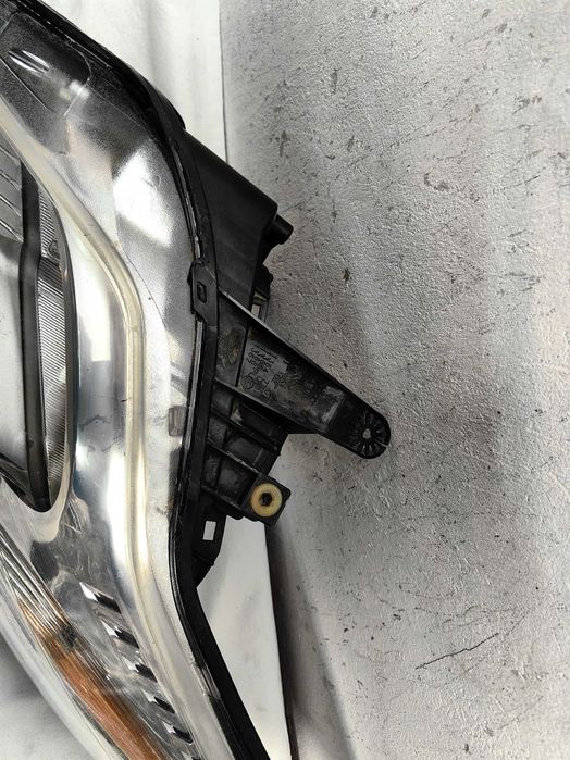 Оригинален фар Форд Мондео  Ford Mondeo