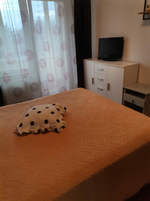 Închiriez apartament 2 camere Zamca