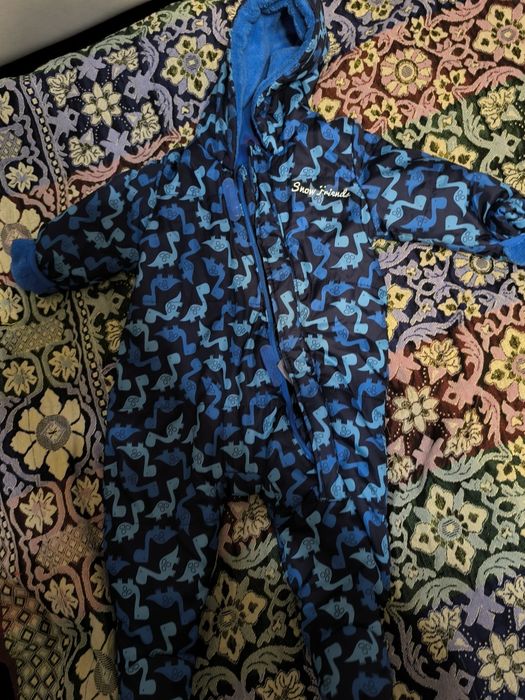 Продам детские вещи.